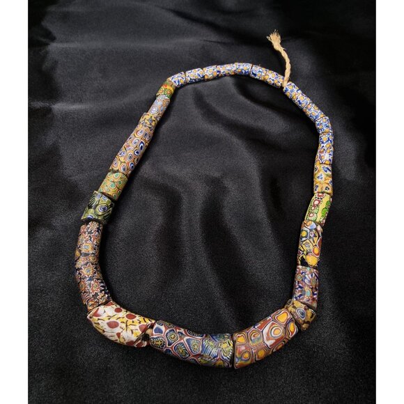 Antique African Millefiori Trade Bead Necklace With Intricate Multicolor Pattern - Picture 4 of 6